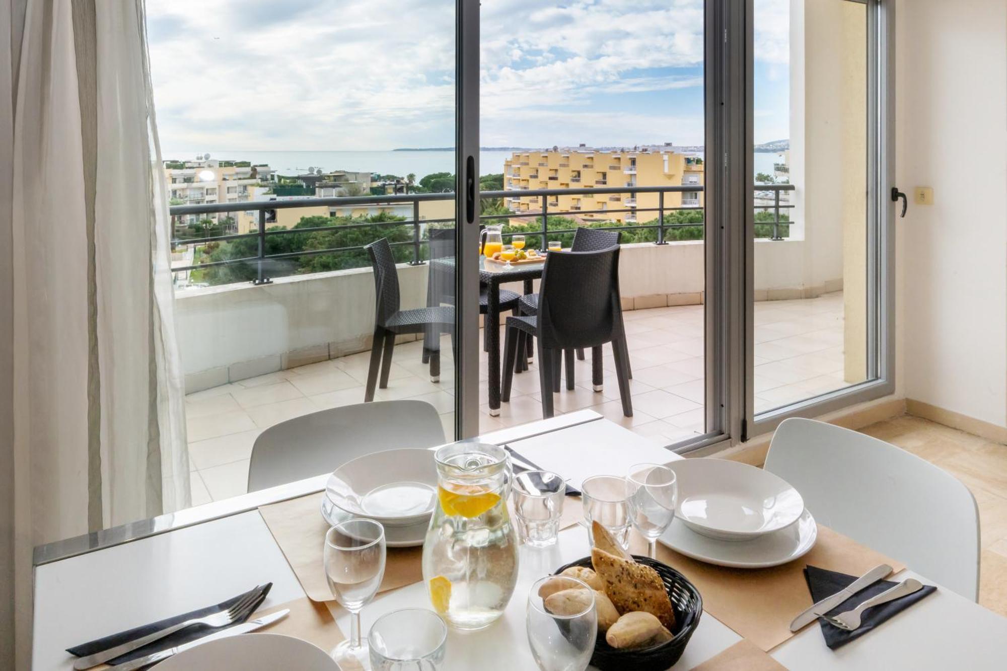 Nemea Appart Hotel Le Lido Cagnes Sur Mer Exterior foto